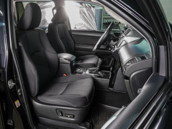 Toyota Land Cruiser Prado 150 Series Рестайлинг 1 с пробегом 2015 года, цена 3 699 000 рублей, 90436 км, внедорожник, Автокод Объявления