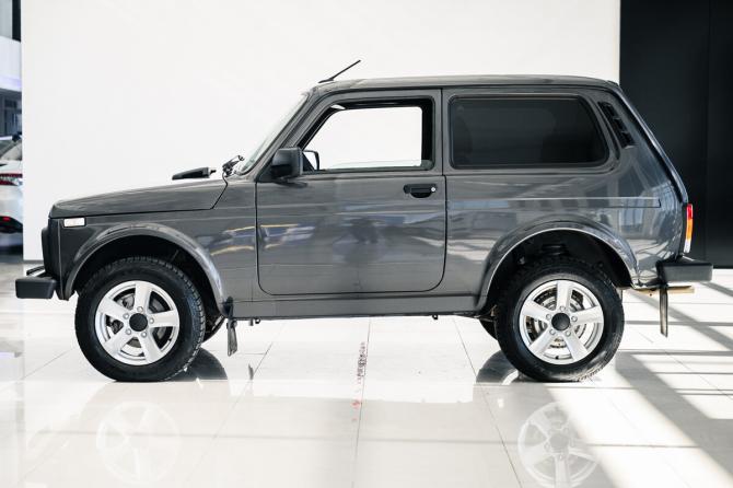 Lada (ВАЗ) Niva Legend I с пробегом 2025 года, цена 1 050 000 рублей, 2960 км, внедорожник, Автокод Объявления
