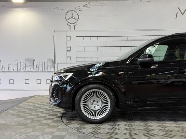 Audi Q7 II (4M) Рестайлинг 2 с пробегом 2024 года, цена 8 669 000 рублей, 18754 км, внедорожник, Автокод Объявления