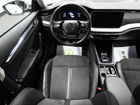 Skoda Octavia IV (A8) с пробегом 2020 года, цена 2 445 000 рублей, 122057 км, лифтбек, Автокод Объявления
