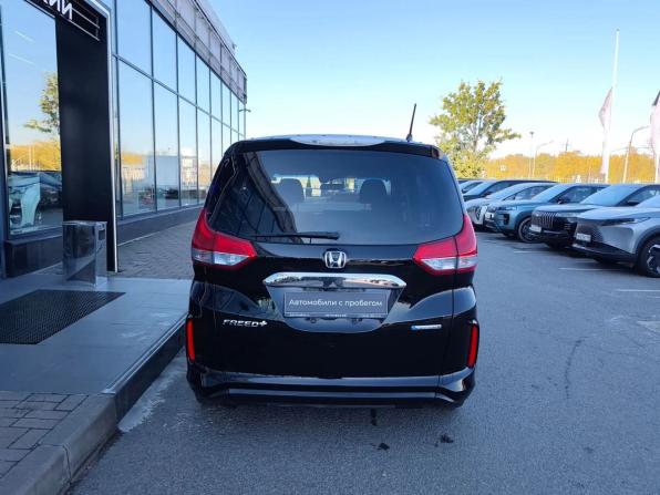 Honda Freed II с пробегом 2016 года, цена 1 269 000 рублей, 145500 км, компактвэн, Автокод Объявления