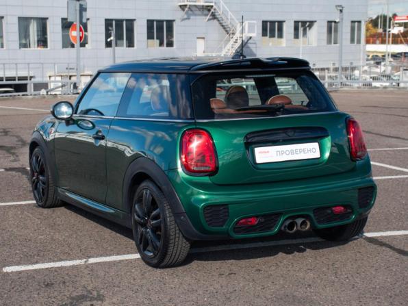 Mini Hatch III (F55/F56) Рестайлинг с пробегом 2020 года, цена 2 398 000 рублей, 136641 км, хэтчбек, Автокод Объявления