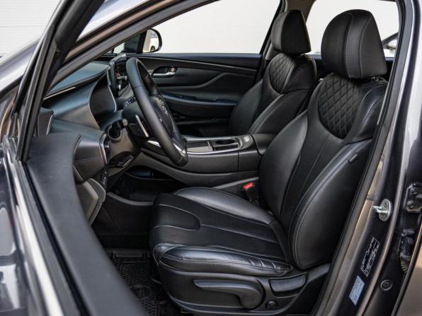 Hyundai Santa Fe IV Рестайлинг с пробегом 2021 года, цена 3 300 000 рублей, 54936 км, внедорожник, Автокод Объявления