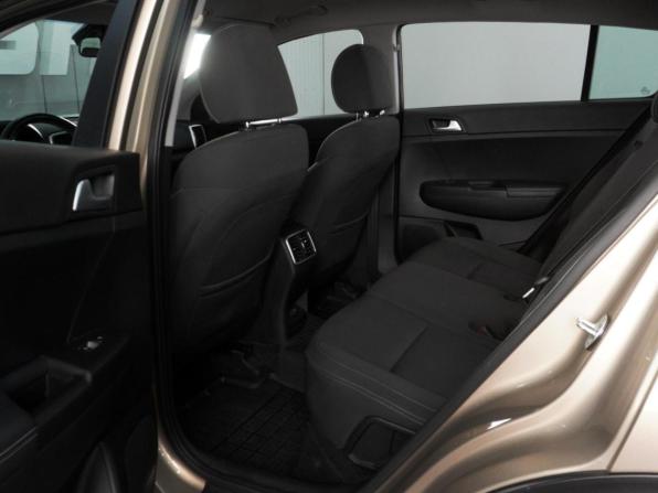 Kia Sportage IV с пробегом 2018 года, цена 2 299 000 рублей, 83474 км, внедорожник, Автокод Объявления