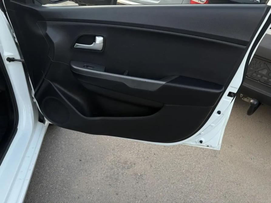 Kia Rio III Волгоград  - изображение 22