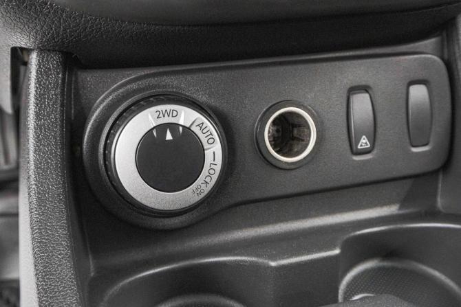 Renault Duster I с пробегом 2014 года, цена 1 159 000 рублей, 140000 км, внедорожник, Автокод Объявления