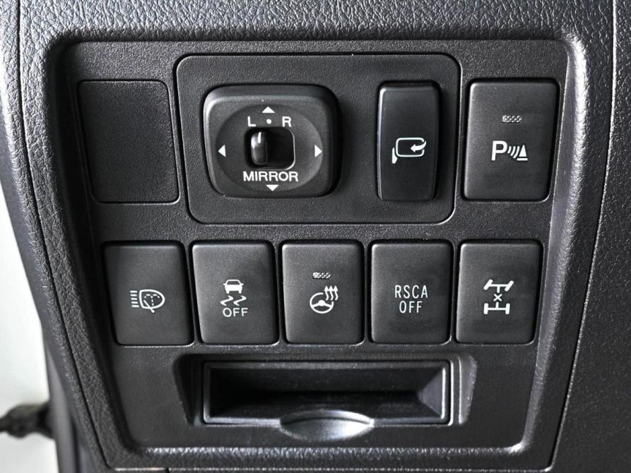 Toyota Land Cruiser 200 Series Рестайлинг 1 Ростов-на-Дону  - изображение 22