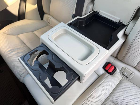 Volvo XC60 II с пробегом 2018 года, цена 3 385 000 рублей, 153000 км, внедорожник, Автокод Объявления