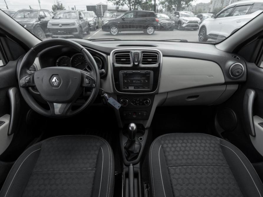 Renault Logan II Москва  - изображение 8