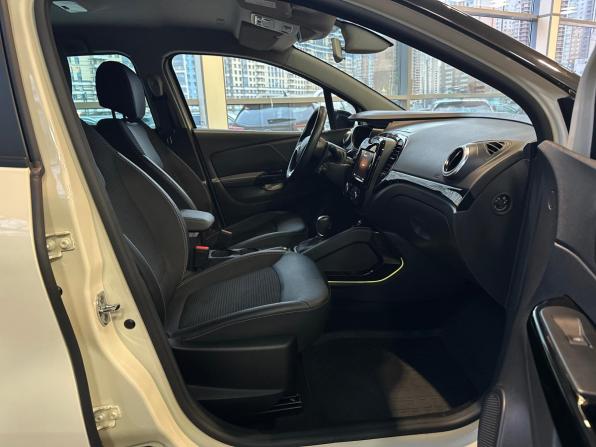 Renault Kaptur I Рестайлинг с пробегом 2020 года, цена 1 600 000 рублей, 51770 км, внедорожник, Автокод Объявления