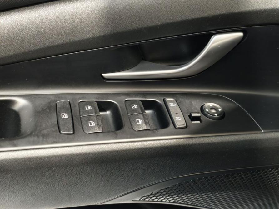Hyundai Elantra VII (CN7) Курск  - изображение 15