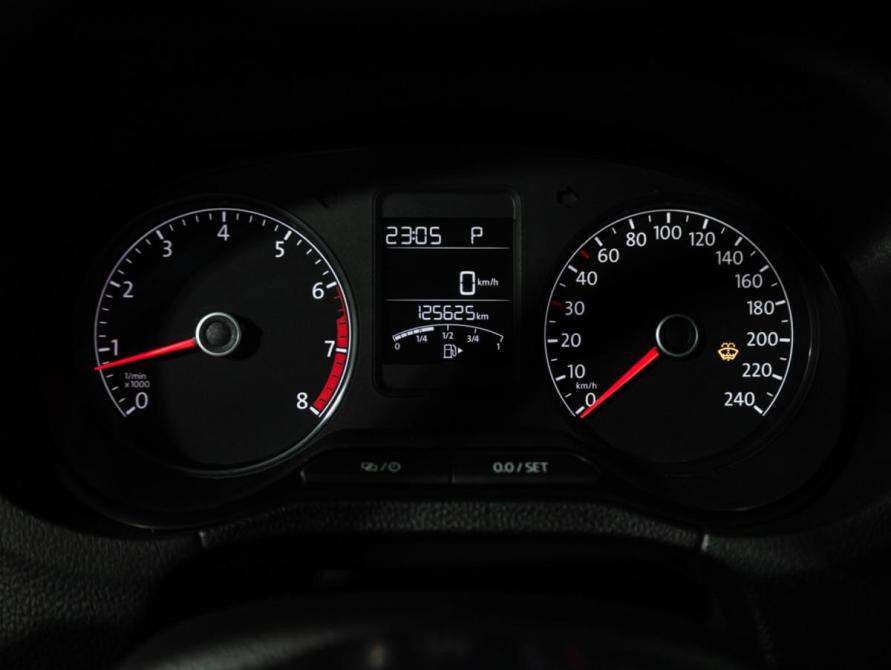 Volkswagen Polo V Рестайлинг Санкт-Петербург  - изображение 13