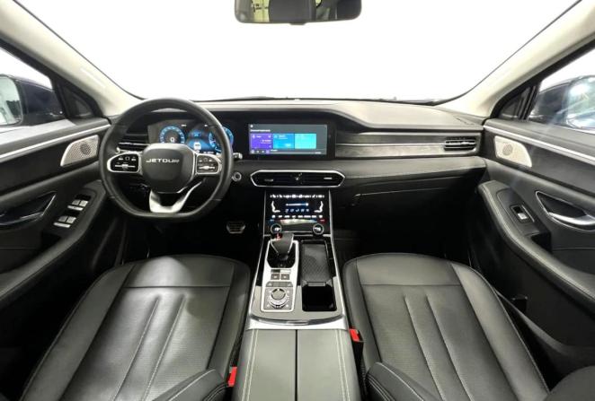 JETOUR X90+ с пробегом 2023 года, цена 2 125 000 рублей, 42717 км, внедорожник, Автокод Объявления