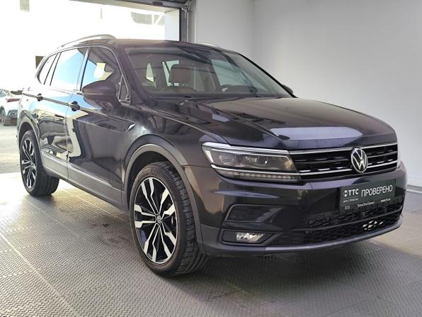 Volkswagen Tiguan II с пробегом 2019 года, цена 2 785 000 рублей, 100737 км, внедорожник, Автокод Объявления