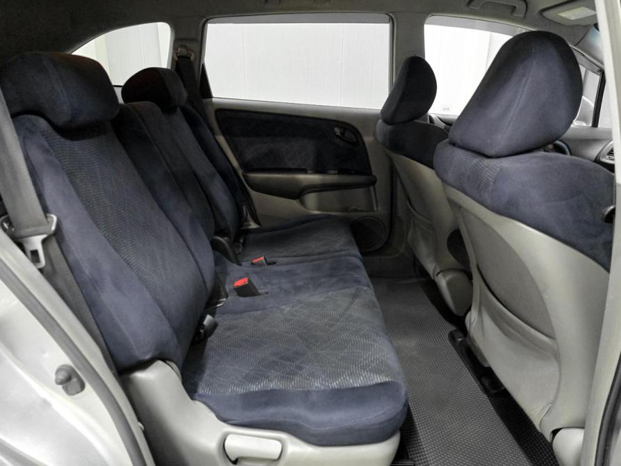 Honda Stream II Рестайлинг Красноярск  - изображение 14