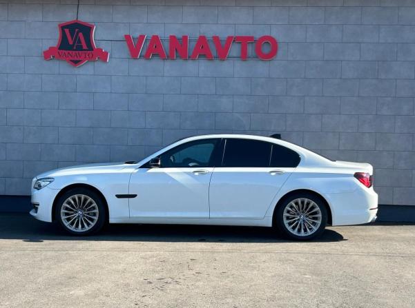 BMW 7 серии V (F01/F02/F04) Рестайлинг с пробегом 2015 года, цена 2 050 000 рублей, 273100 км, седан, Автокод Объявления