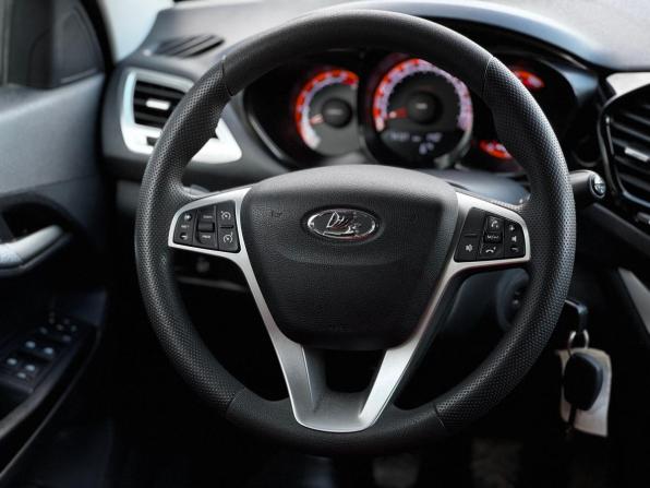 Lada (ВАЗ) Vesta I с пробегом 2019 года, цена 1 199 000 рублей, 74737 км, универсал, Автокод Объявления
