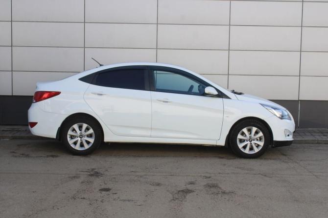 Hyundai Solaris I Рестайлинг с пробегом 2016 года, цена 795 000 рублей, 201397 км, седан, Автокод Объявления