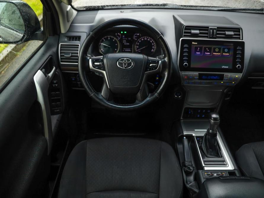 Toyota Land Cruiser Prado 150 Series Рестайлинг 3 Санкт-Петербург  - изображение 9