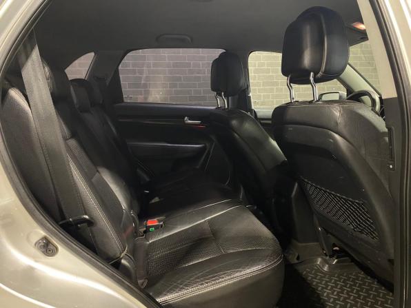 Kia Sorento II с пробегом 2009 года, цена 1 250 000 рублей, 252068 км, внедорожник, Автокод Объявления