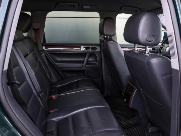 Volkswagen Touareg I Рестайлинг с пробегом 2008 года, цена 979 000 рублей, 210000 км, внедорожник, Автокод Объявления