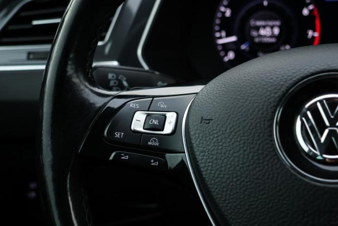 Volkswagen Tiguan II с пробегом 2017 года, цена 1 878 000 рублей, 106076 км, внедорожник, Автокод Объявления