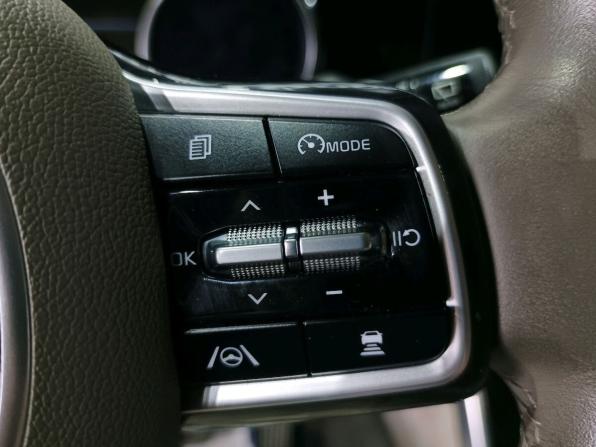 Kia Carnival IV с пробегом 2020 года, цена 3 590 000 рублей, 119000 км, минивэн, Автокод Объявления