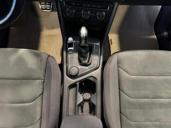 Volkswagen Tiguan II с пробегом 2018 года, цена 2 040 000 рублей, 173642 км, внедорожник, Автокод Объявления