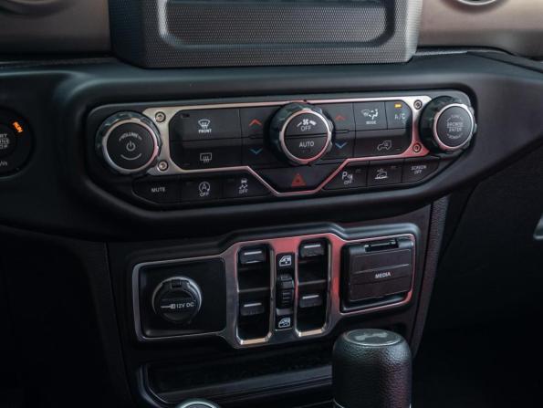 Jeep Wrangler IV (JL) с пробегом 2020 года, цена 3 955 000 рублей, 74443 км, внедорожник, Автокод Объявления