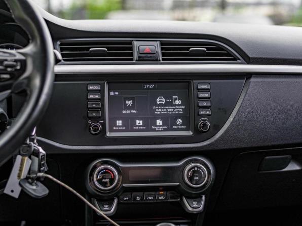 Kia Rio IV с пробегом 2018 года, цена 1 277 000 рублей, 85783 км, седан, Автокод Объявления