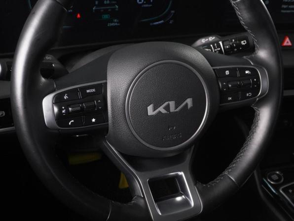 Kia Sportage V с пробегом 2022 года, цена 3 939 000 рублей, 23454 км, внедорожник, Автокод Объявления