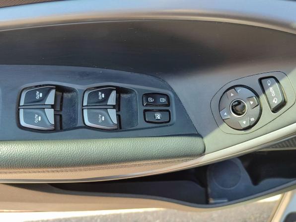 Hyundai Santa Fe III с пробегом 2013 года, цена 1 749 000 рублей, 154505 км, внедорожник, Автокод Объявления