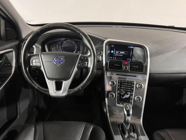 Volvo XC60 I Рестайлинг с пробегом 2015 года, цена 1 999 000 рублей, 211281 км, внедорожник, Автокод Объявления