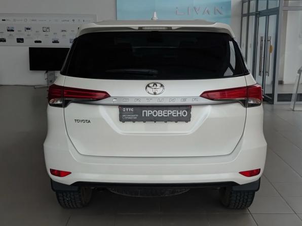 Toyota Fortuner II с пробегом 2020 года, цена 3 520 000 рублей, 61000 км, внедорожник, Автокод Объявления