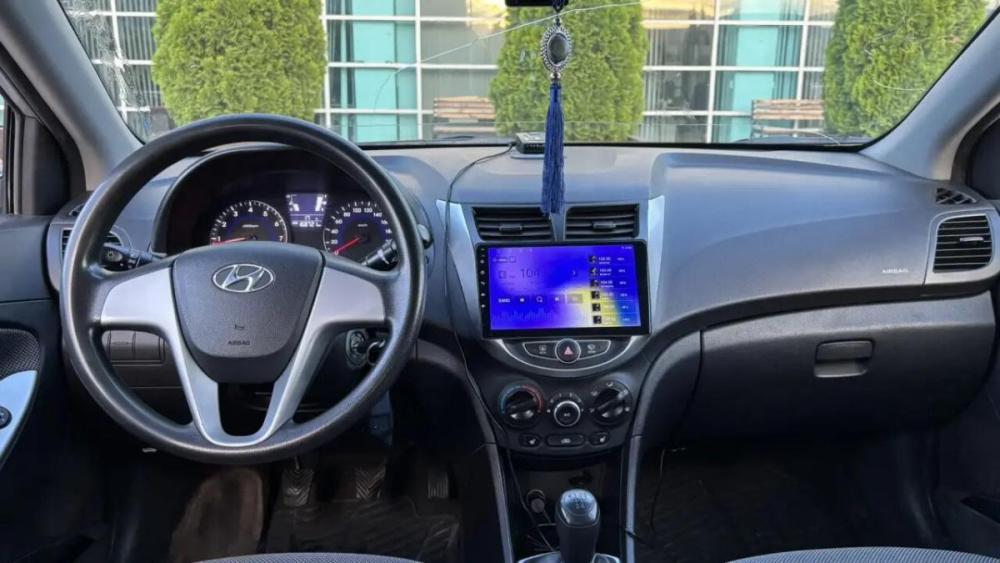 Hyundai Solaris I Уфа  - изображение 7
