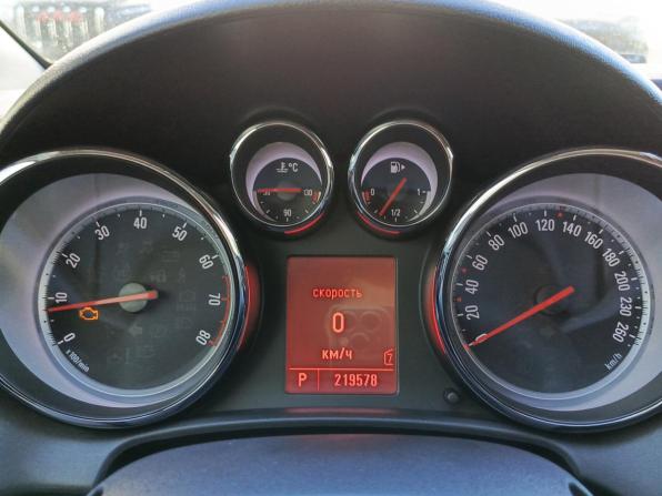 Opel Astra J с пробегом 2010 года, цена 616 000 рублей, 219600 км, хэтчбек, Автокод Объявления