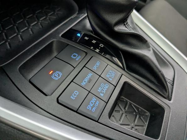 Toyota RAV4 V (XA50) с пробегом 2022 года, цена 3 700 000 рублей, 26822 км, внедорожник, Автокод Объявления