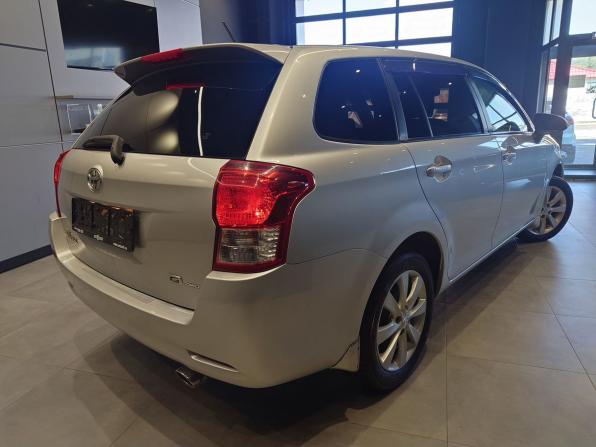 Toyota Corolla XI (E160 E170 E180) с пробегом 2013 года, цена 1 030 000 рублей, 151000 км, универсал, Автокод Объявления