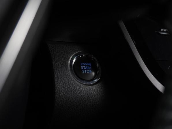 Toyota Camry VIII (XV70) с пробегом 2019 года, цена 2 549 000 рублей, 146411 км, седан, Автокод Объявления