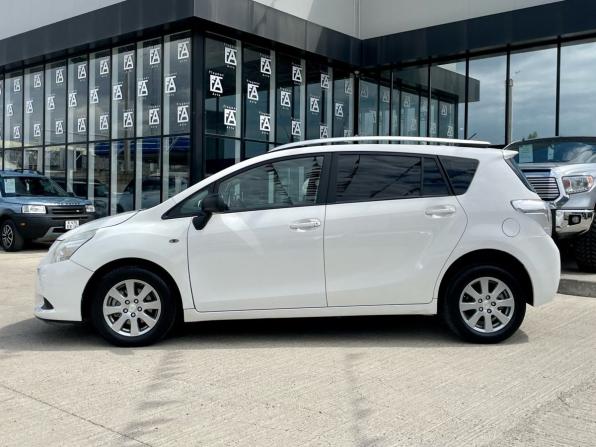 Toyota Verso I с пробегом 2010 года, цена 1 050 000 рублей, 190000 км, компактвэн, Автокод Объявления