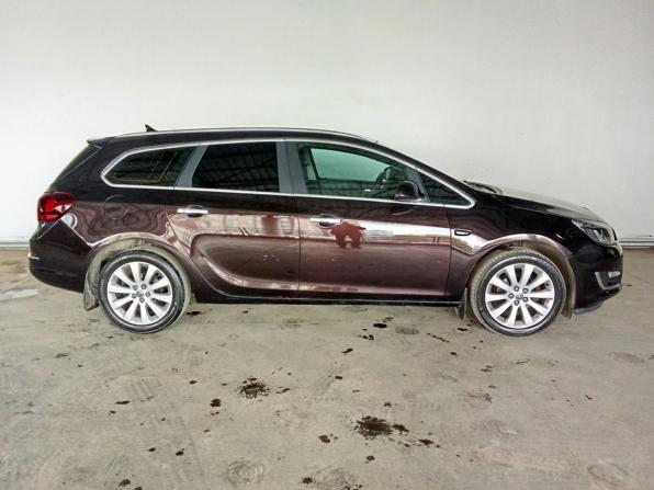 Opel Astra J Рестайлинг с пробегом 2013 года, цена 700 000 рублей, 213897 км, универсал, Автокод Объявления