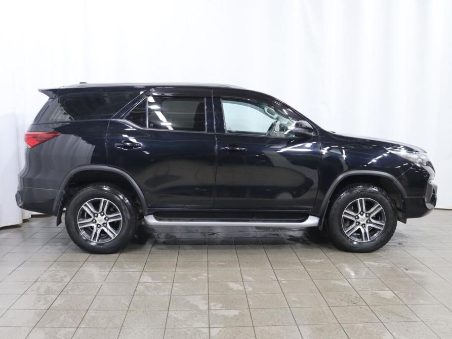 Toyota Fortuner II Москва  - изображение 7