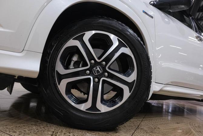 Honda Vezel I с пробегом 2015 года, цена 1 499 000 рублей, 61000 км, внедорожник, Автокод Объявления