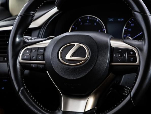 Lexus RX IV Рестайлинг с пробегом 2019 года, цена 4 170 000 рублей, 127691 км, внедорожник, Автокод Объявления