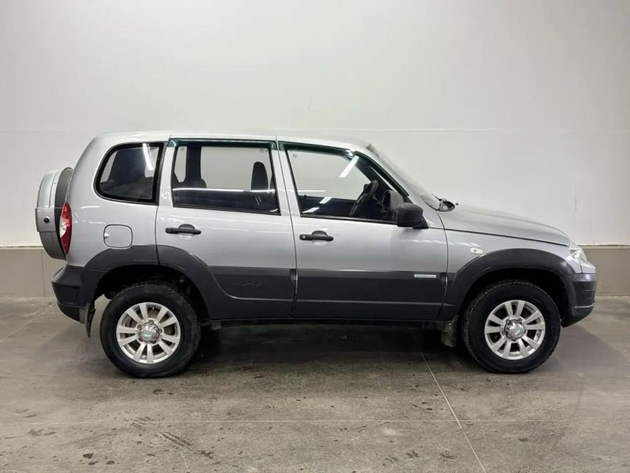 Chevrolet Niva I Рестайлинг Саратов  - изображение 6