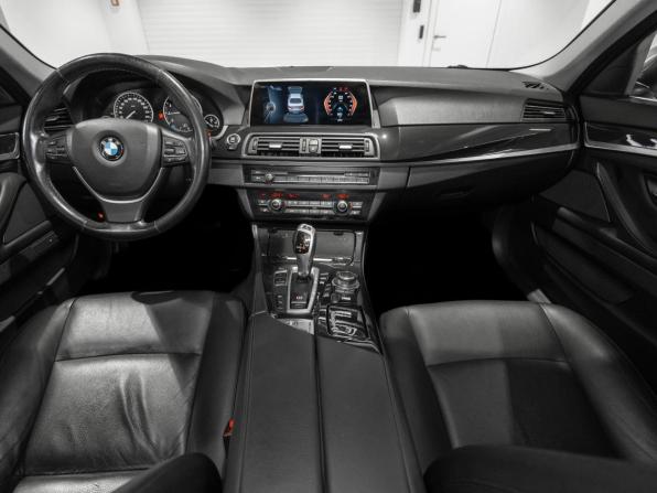 BMW 5 серии VI (F10/F11/F07) Рестайлинг с пробегом 2015 года, цена 1 995 000 рублей, 215442 км, седан, Автокод Объявления