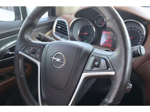 Opel Mokka I с пробегом 2013 года, цена 1 138 000 рублей, 150280 км, внедорожник, Автокод Объявления