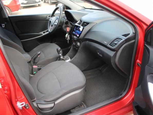Hyundai Solaris I с пробегом 2012 года, цена 569 000 рублей, 268420 км, седан, Автокод Объявления