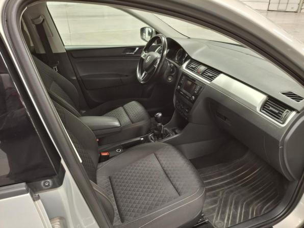 Skoda Rapid I с пробегом 2016 года, цена 799 000 рублей, 245373 км, лифтбек, Автокод Объявления