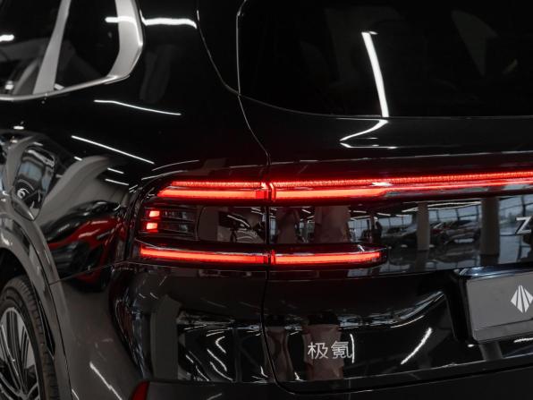 Zeekr 8X с пробегом 2026 года, цена 11 950 000 рублей, 23 км, внедорожник, Автокод Объявления